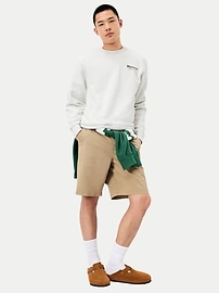 Image number 3 showing, Oversized Graphic Crew-Neck Sweatshirt