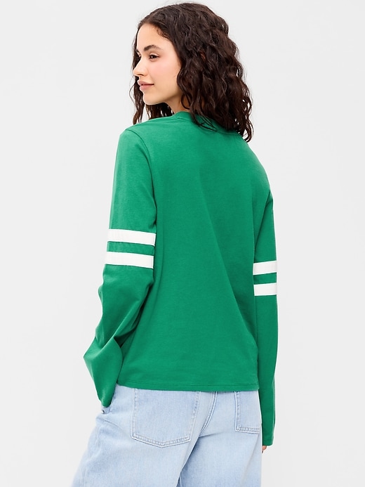 L'image numéro 2 présente T-shirt passe-partout à imprimé à manches longues