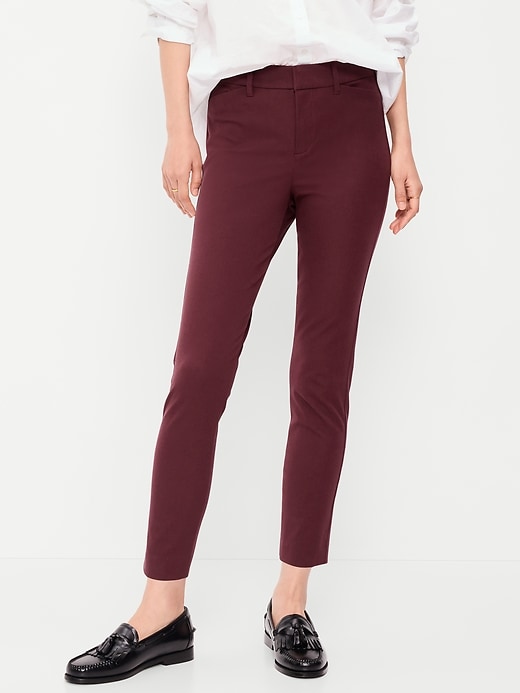 L'image numéro 2 présente Pantalon Pixie ajusté à taille haute longueur cheville