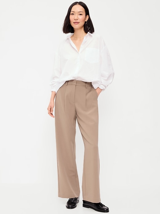 L'image numéro 1 présente Pantalon de tailleur Taylor à jambe large à taille très haute