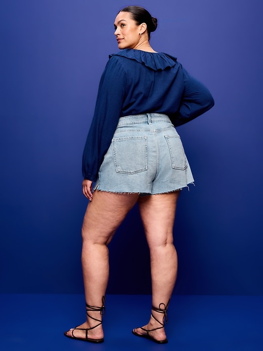 Image number 8 showing, Extra High-Waisted Jean Cut-Off Shorts -- 2.5-inch inseam