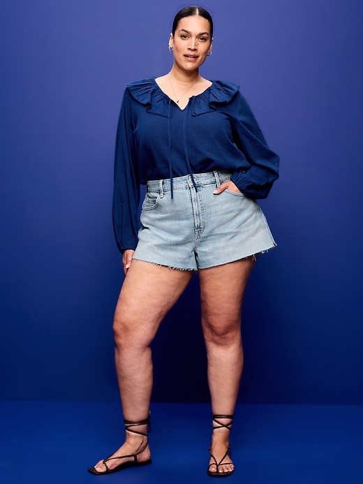 Image number 7 showing, Extra High-Waisted Jean Cut-Off Shorts -- 2.5-inch inseam