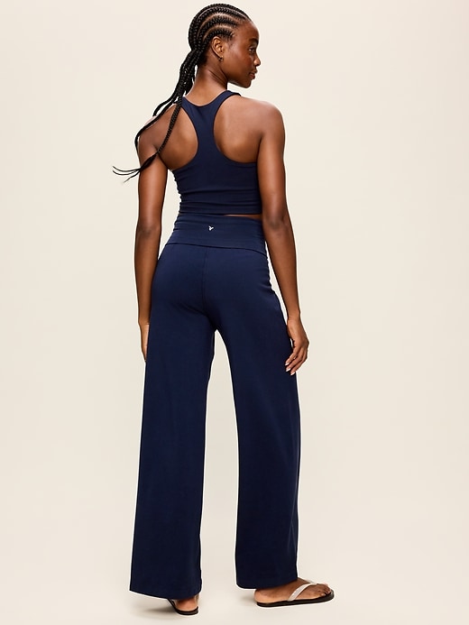 L'image numéro 3 présente Pantalon PowerChill jambe large à taille haute et rabattable