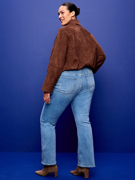 L'image numéro 7 présente Jean Wow semi-évasé à taille basse