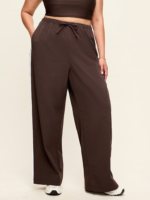 Image number 8 showing, High-Waisted TrekTech Lightweight Woven Active Pants