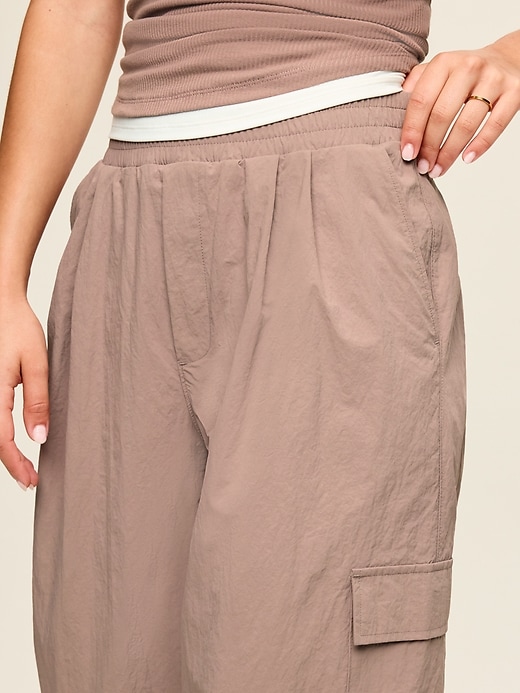 Image number 4 showing, Mid-Rise Woven Utility Pants