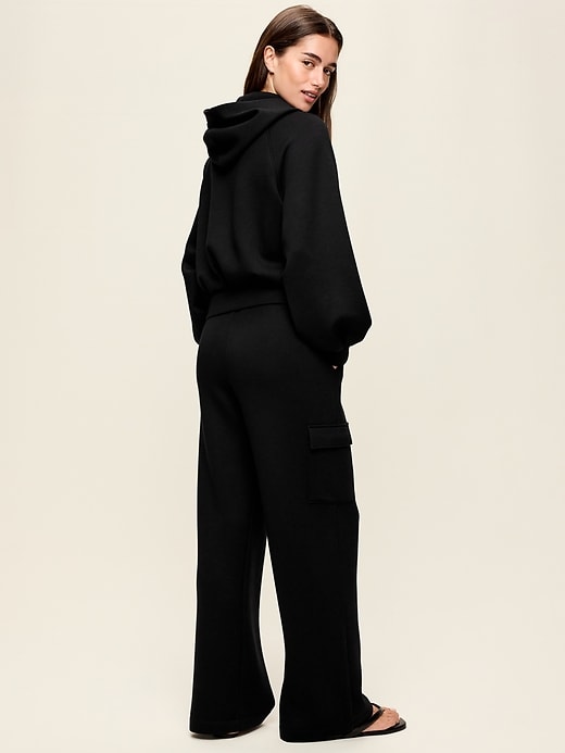 Image number 3 showing, High-Waisted Bounce Fleece Wide-Leg Cargo Sweatpants