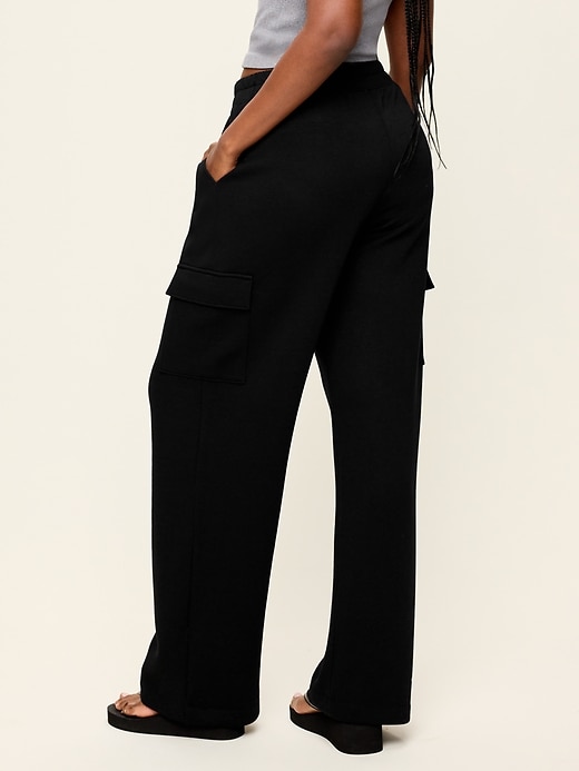 Image number 7 showing, High-Waisted Bounce Fleece Wide-Leg Cargo Sweatpants