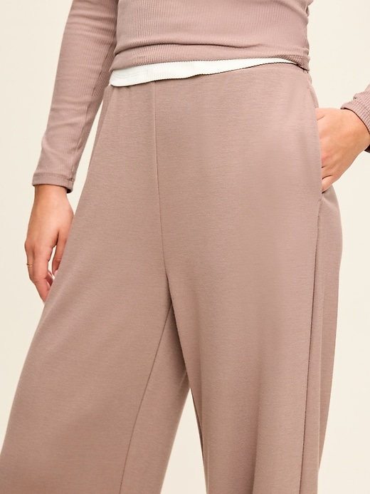 L'image numéro 4 présente Pantalon de jogging surdimensionné bouffant en molleton raffiné
