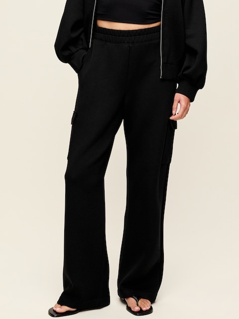 High-Waisted Bounce Fleece Wide-Leg Cargo Sweatpants
