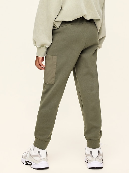 L'image numéro 2 présente Pantalon de jogging utilitaire en molleton dynamique pour garçon