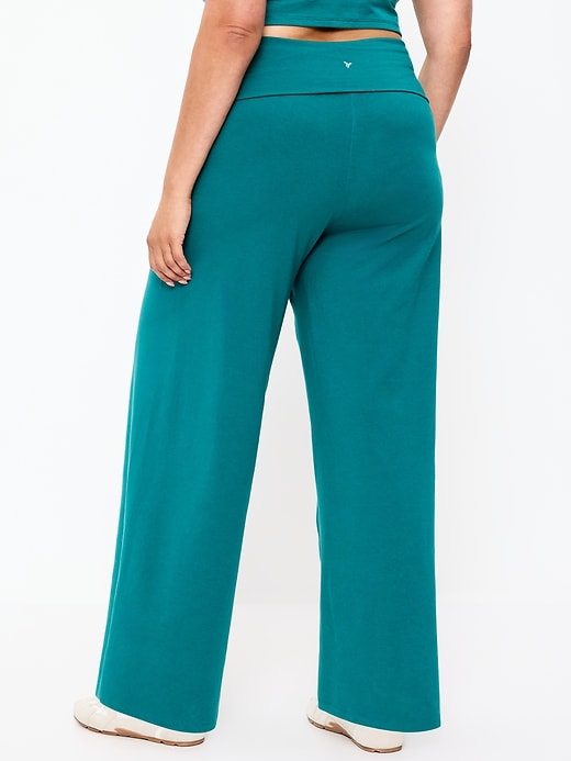 L'image numéro 4 présente Pantalon PowerChill jambe large à taille haute et rabattable