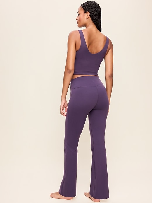 L'image numéro 3 présente Legging StudioSmooth évasé à taille haute