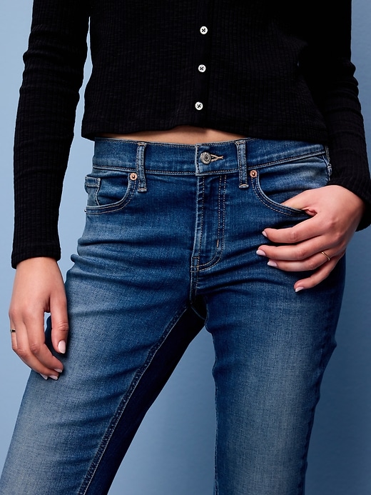 L'image numéro 4 présente Jean Wow semi-évasé à taille basse