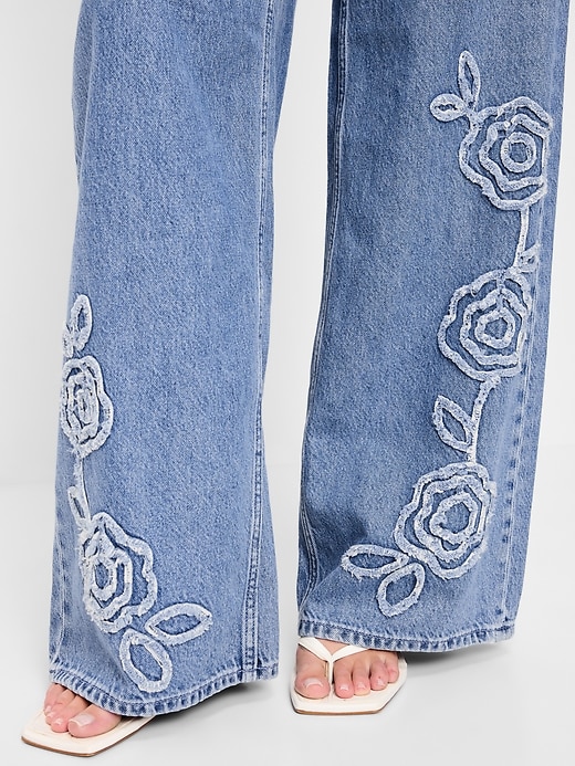 Image number 4 showing, Low-Rise Baggy Wide-Leg Jeans