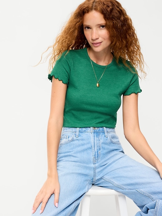 L'image numéro 3 présente T-shirt ajusté court en tricot gaufré