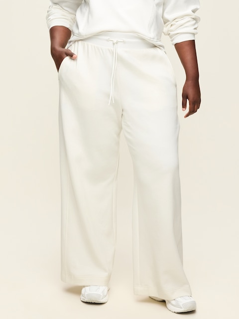 Extra High-Waisted Dynamic Fleece Wide-Leg Sweatpants