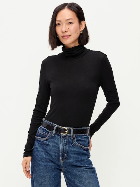 Slim-Fit Ribbed Turtleneck