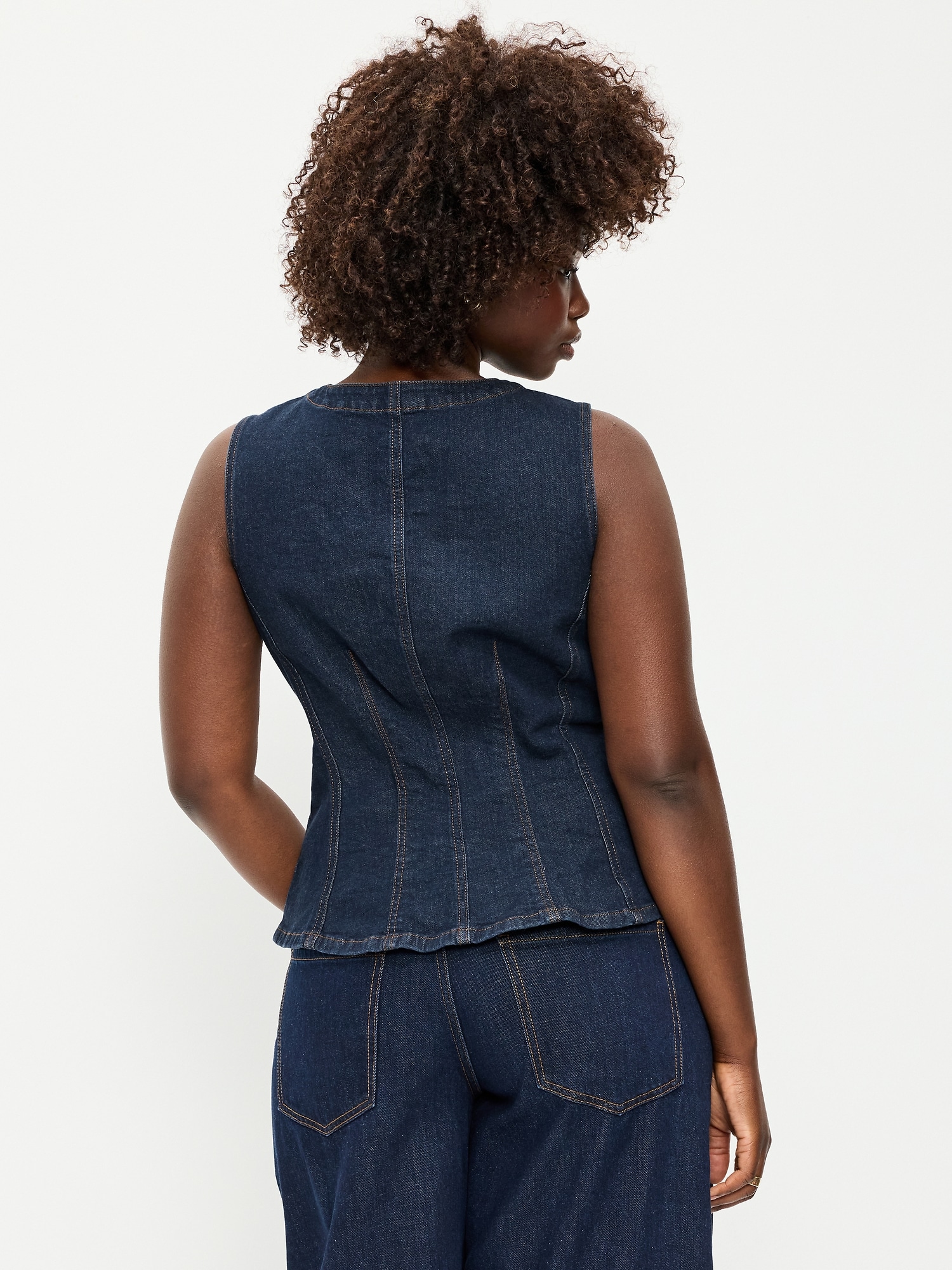 Fitted Sleeveless Button-Front Top