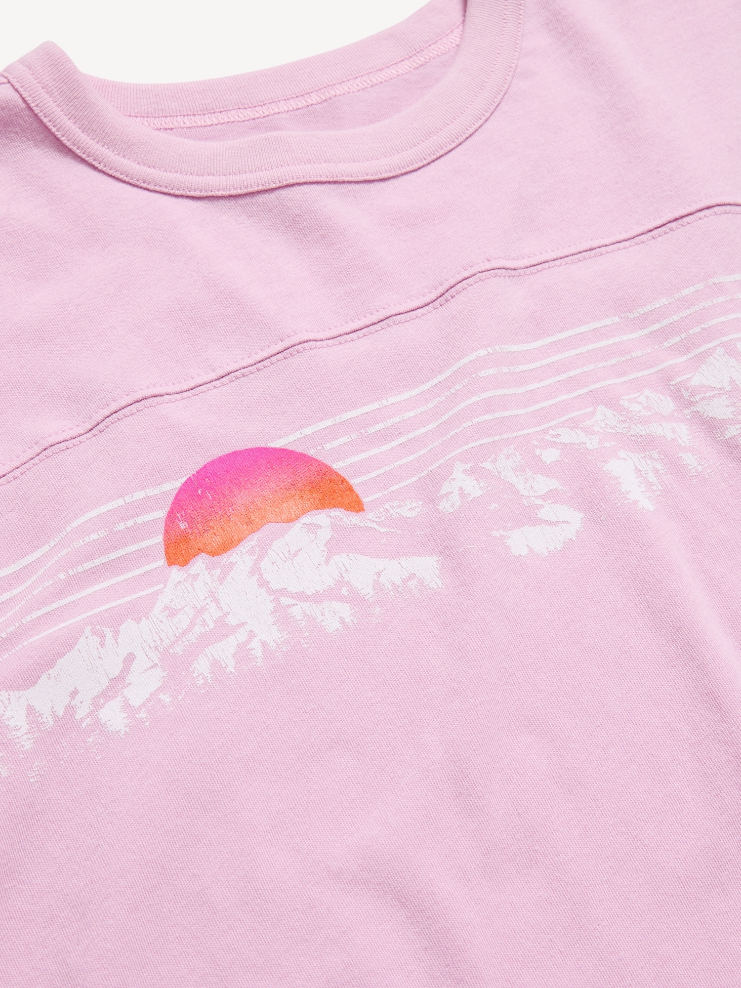 Loose Long-Sleeve Graphic T-Shirt